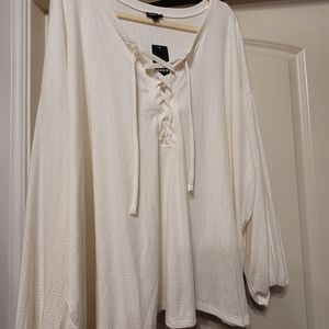 TORRID nwt ivory long sleeve top, size 5